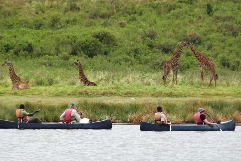 Arusha-National-Park-Canoeing